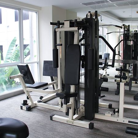 Furamaxclusive Sathorn, Bangkok Otel Dış mekan fotoğraf