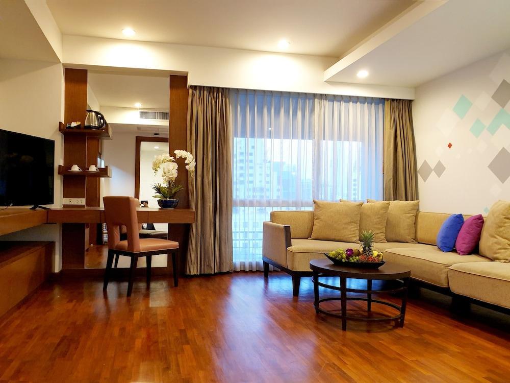 Furamaxclusive Sathorn, Bangkok Otel Dış mekan fotoğraf