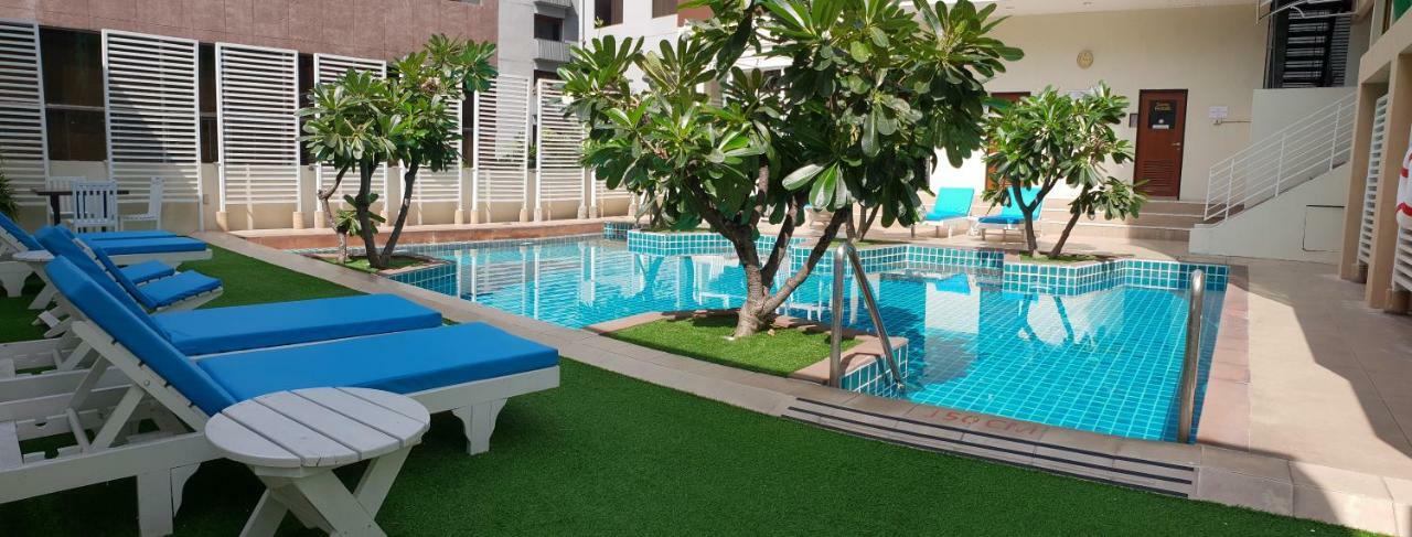 Furamaxclusive Sathorn, Bangkok Otel Dış mekan fotoğraf